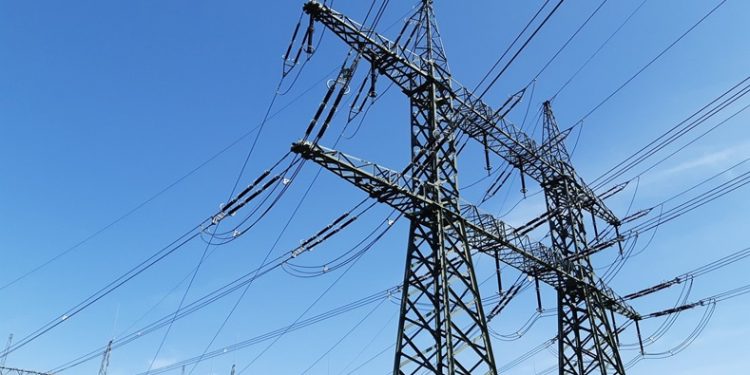 Listrik Padam di Sejumlah Wilayah Sumatera, PLN Ungkap Penyebabnya!