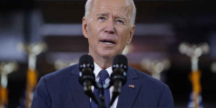 Joe Biden Umumkan Perlindungan bagi Imigran Ilegal yang Menikah dengan Warga Negara AS