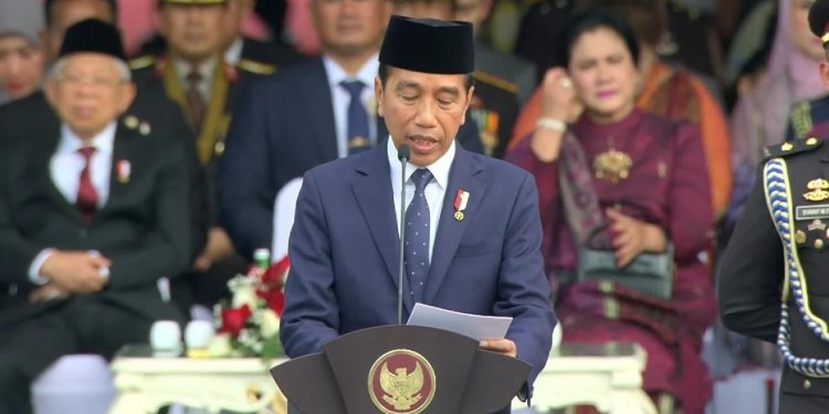 Presiden Joko Widodo Tegas Minta Polri Jaga Profesionalitas dalam Menghadapi Tantangan Kejahatan Transnasional dan Demokrasi