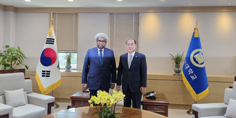 Prof Ngabalin Tekankan Pentingnya Pendidikan dalam Moderasi Beragama