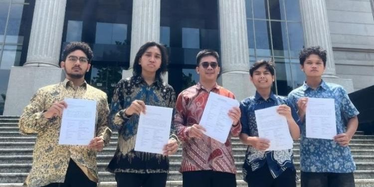 Mahasiswa UI Gugat Revisi UU TNI ke Mahkamah Konstitusi