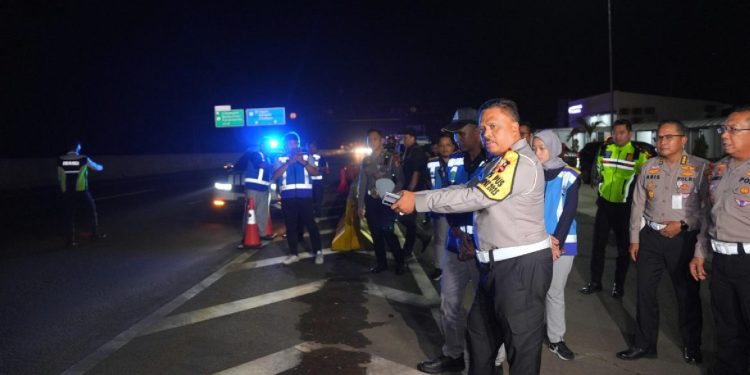 Persiapan Mudik Lebaran: Kakorlantas Pastikan Kesiapan Flag Off One Way Nasional