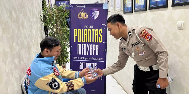 Kakorlantas Polri Ajak Komunitas Ojol Jadi Agen Keselamatan Jalan Raya