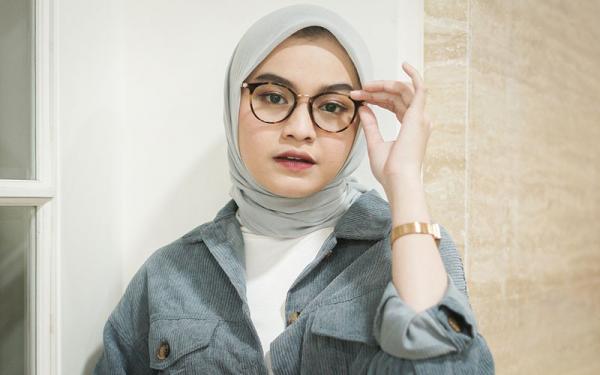 Salma Salsabil Hadirkan Energi Baru Lewat Single #BolehJugaSalmaSalsabil Sumber iNews.