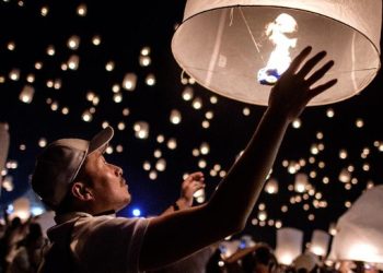 Yuk Simak Harga dan Cara Beli Tiket Festival Lampion Waisak 2023 di Borobudur!