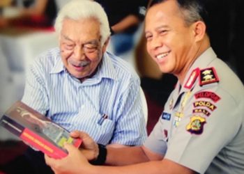 Komjen. Pol. Purn. Drs. Arif Wachyunadi