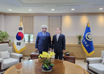 Prof Ngabalin Tekankan Pentingnya Pendidikan dalam Moderasi Beragama