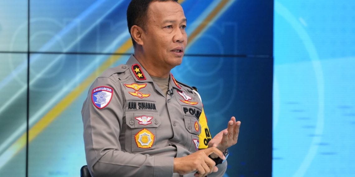 Kakorlantas Penuhi Prediksi Puncak Arus Mudik Nataru, Contra Flow Diaktifkan di Tol Jakarta-Cikampek