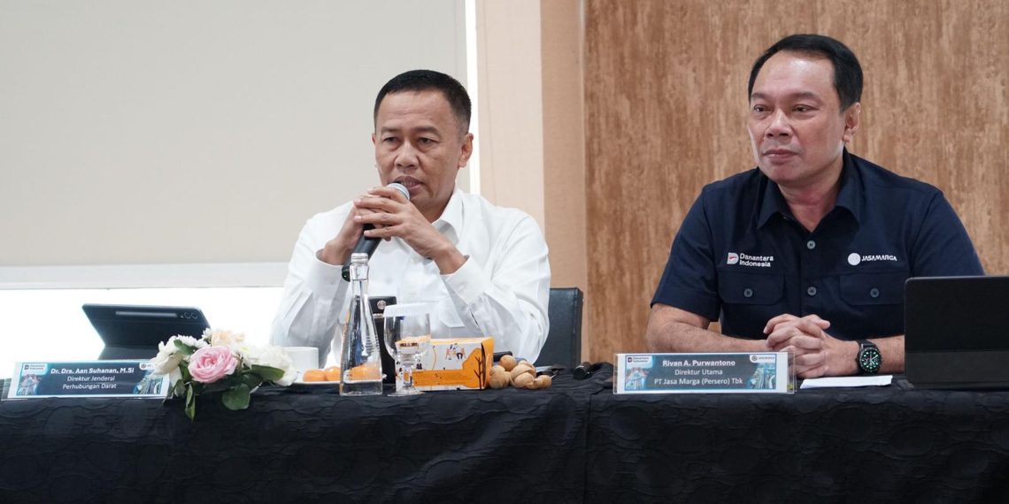 Direktur_Jenderal_Perhubungan_Darat__Aan_Suhanan