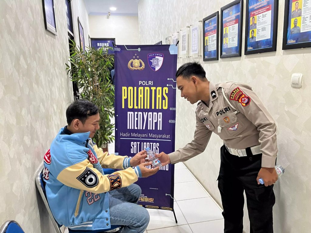 Kakorlantas Polri Ajak Komunitas Ojol Jadi Agen Keselamatan Jalan Raya
